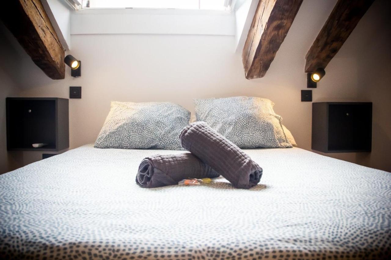 Hostel Onefam Sungate Madryt Zewnętrze zdjęcie